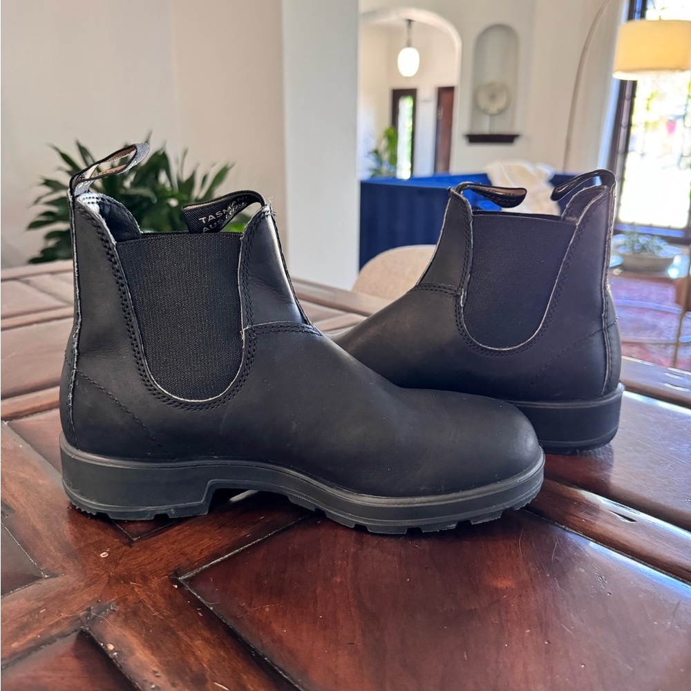 Blundstone Original Chelsea Boot - Black - Size 5 (Women’s size 8)
